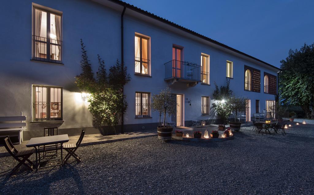 Agriturismo Albarossa Ницца-Монферрато Экстерьер фото