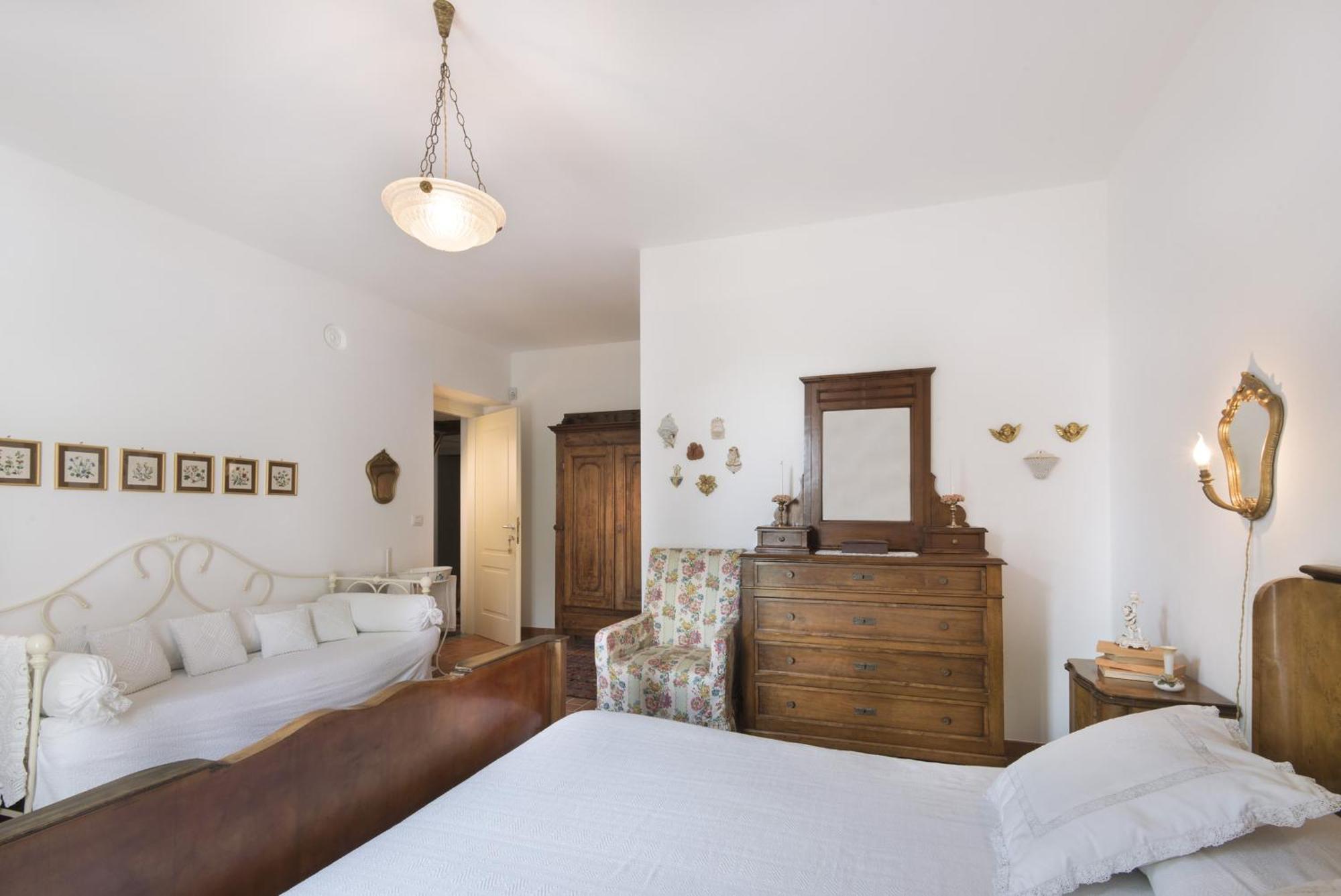 Agriturismo Albarossa Ницца-Монферрато Экстерьер фото