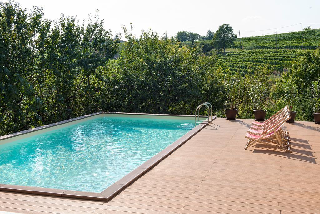 Agriturismo Albarossa Ницца-Монферрато Экстерьер фото