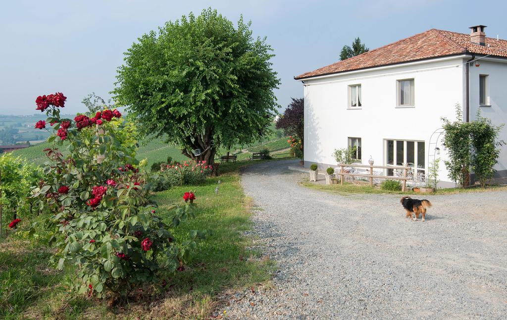 Agriturismo Albarossa Ницца-Монферрато Экстерьер фото